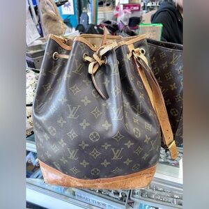 Louis Vuitton Monogram Bucket Bag Vintage